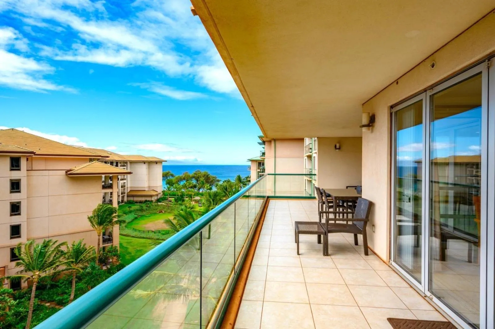 Kbm Resorts Free Car Honua Kai Hokulani Ocean View 2Bedroom Condo Hkh-620 Xl Lanai Corner With Ocean Views Kaanapali