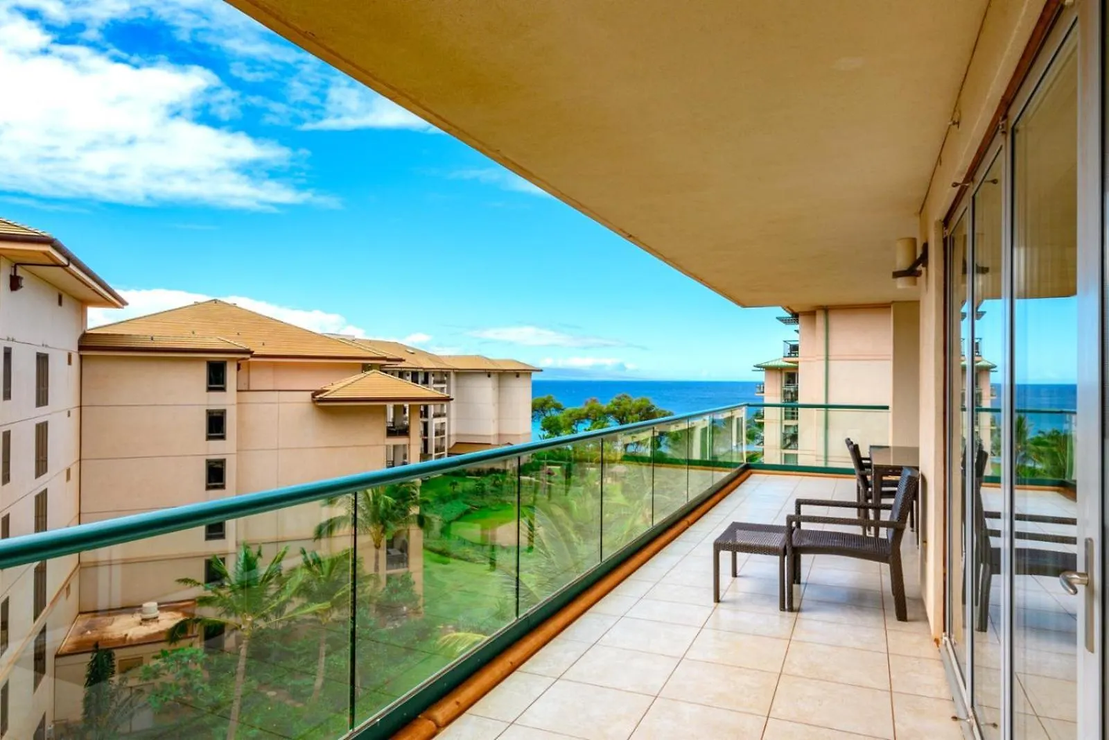 Kbm Resorts Free Car Honua Kai Hokulani Ocean View 2Bedroom Condo Hkh-620 Xl Lanai Corner With Ocean Views Kaanapali